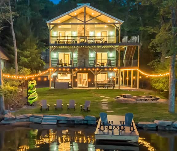 Lake Front Livin - Image 3