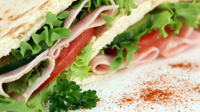 Enjoy Delicious Sandwiches at the Lake Harmony Market Country Peddler