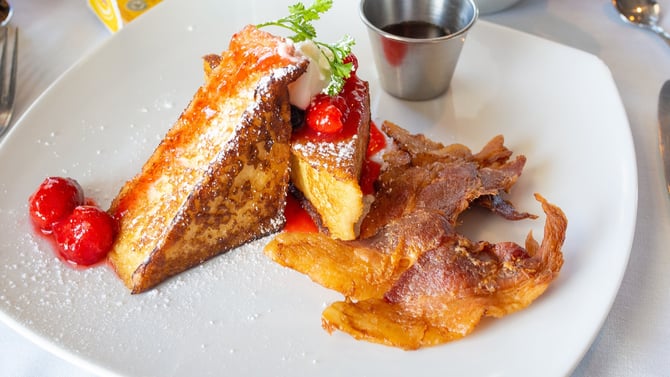Enjoy Lakeside Views at the Terra Cottage Café