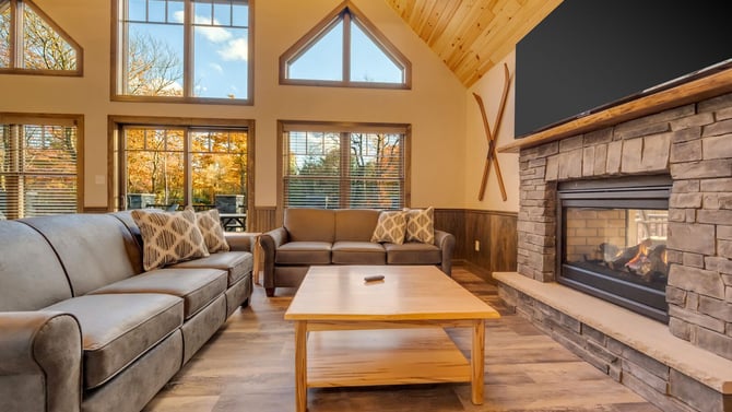 Listing on Airbnb vs Direct Booking for Your Pocono Mountain Rental