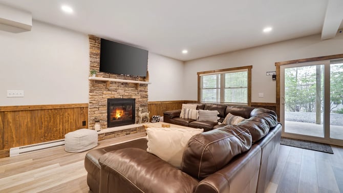 Pocono Cabin Rentals with a Fireplace
